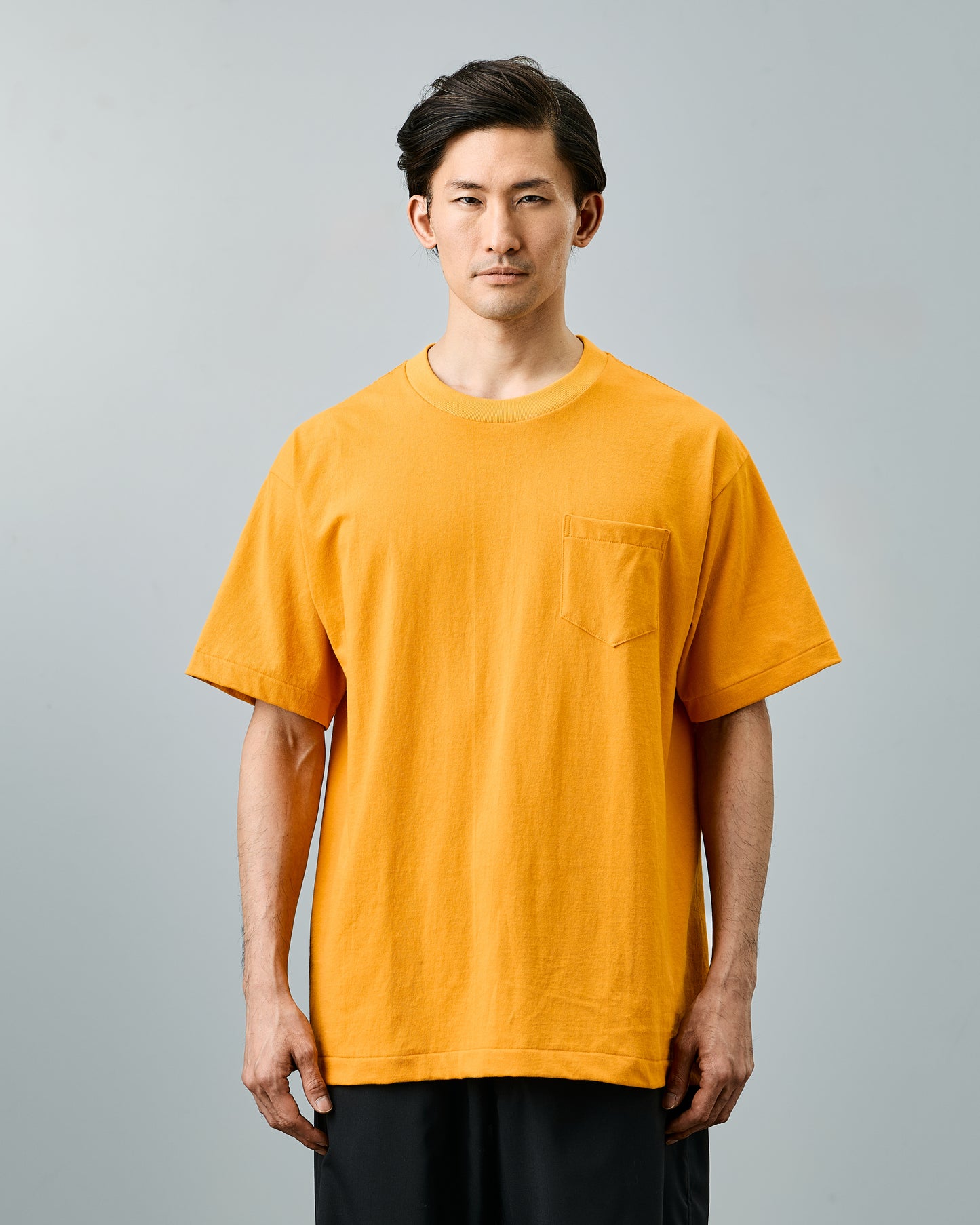 RMFC-005 [Reserva] POCKET TEE [Entrega: finales de abril de 2027]