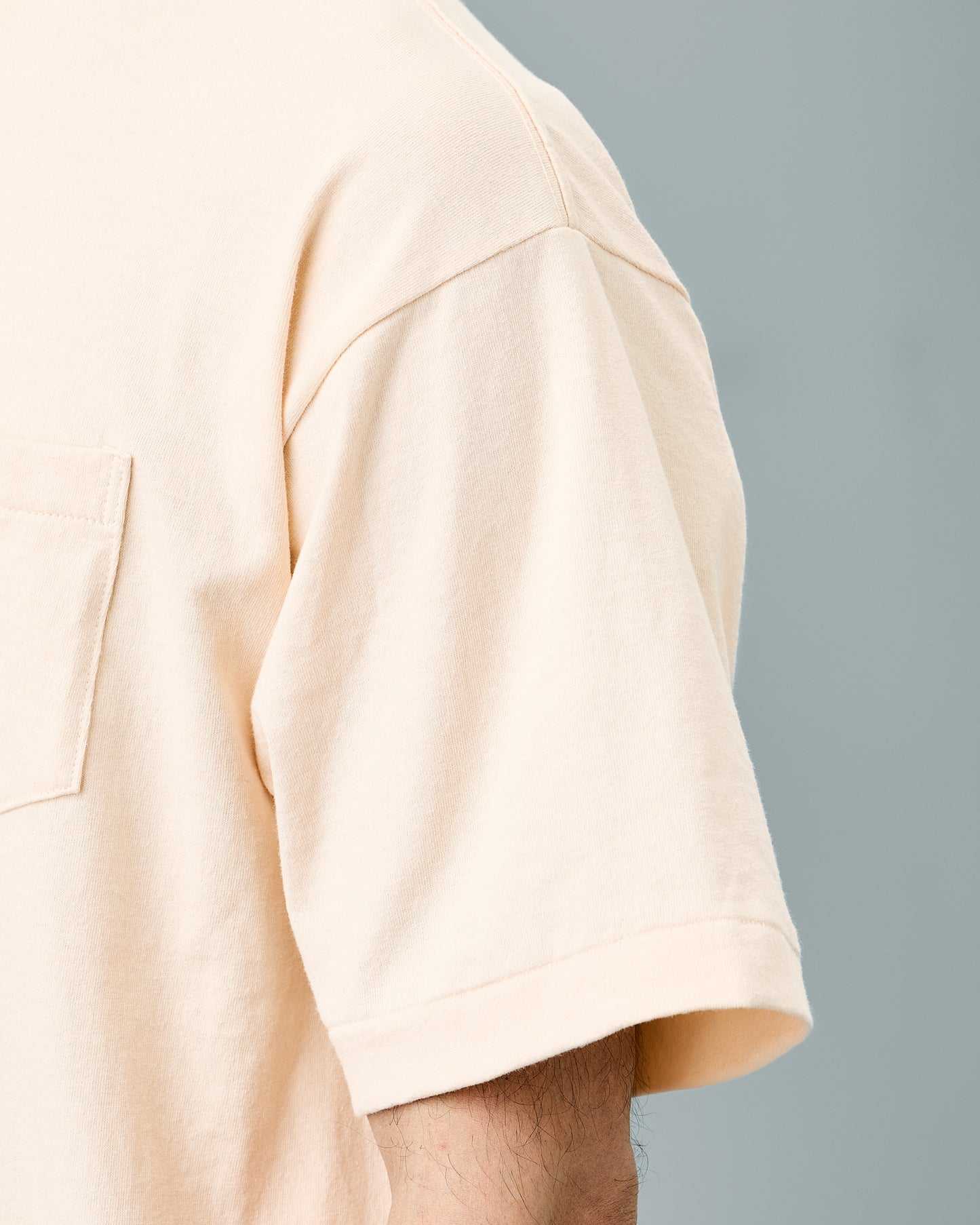 RMFC-005 [Reserva] POCKET TEE [Entrega: finales de abril de 2027]