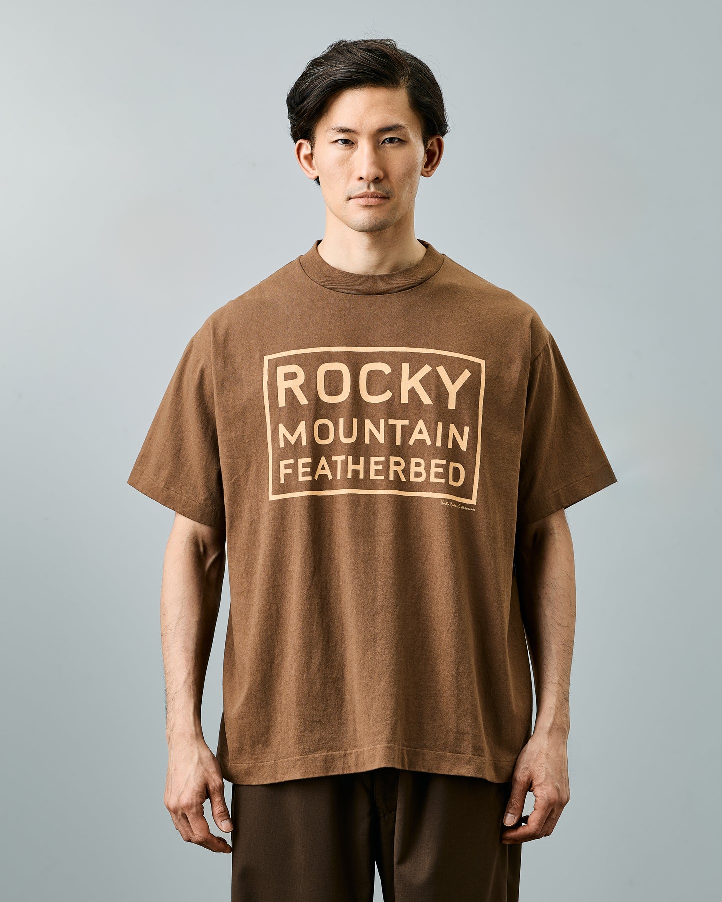 RMFC-006 [Réservation] BOX LOGO TEE [Livraison : Fin Avril 2027]