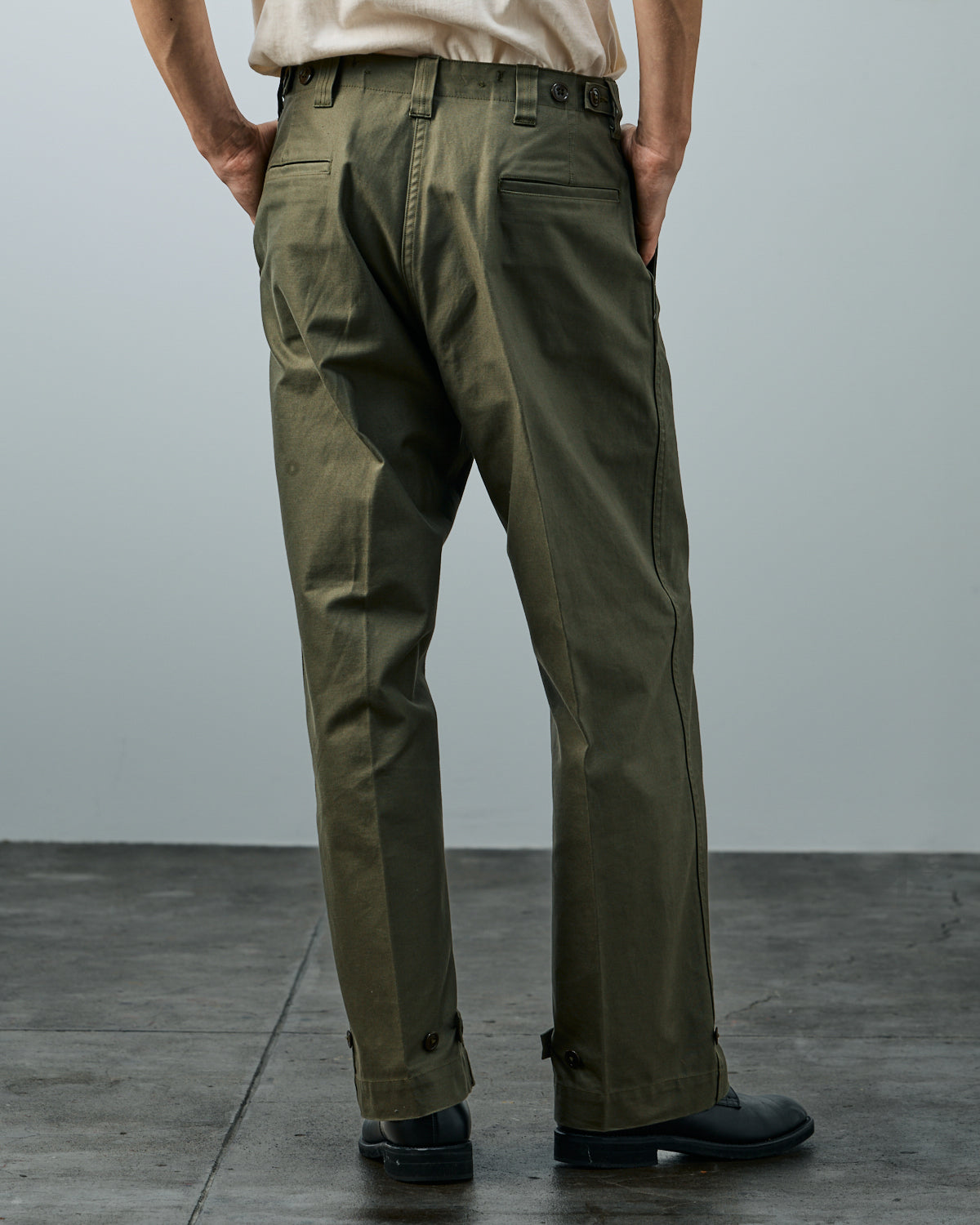 YANKSHIRE-015 [Reserva] M1945 PANTALÓN SATEEN [Entrega: finales de febrero de 2027]