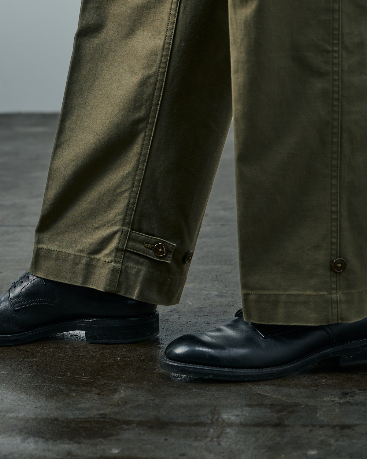 YANKSHIRE-015 [Reserva] M1945 PANTALÓN SATEEN [Entrega: finales de febrero de 2027]