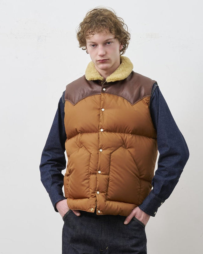 ③RMFC [Réservation] CHRISTY VEST [Livraison : Début Août 2026] (Copie)