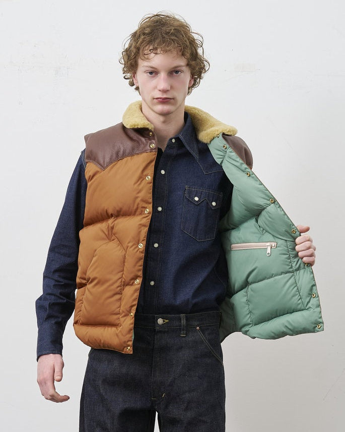 ③RMFC [Réservation] CHRISTY VEST [Livraison : Début Août 2026] (Copie)