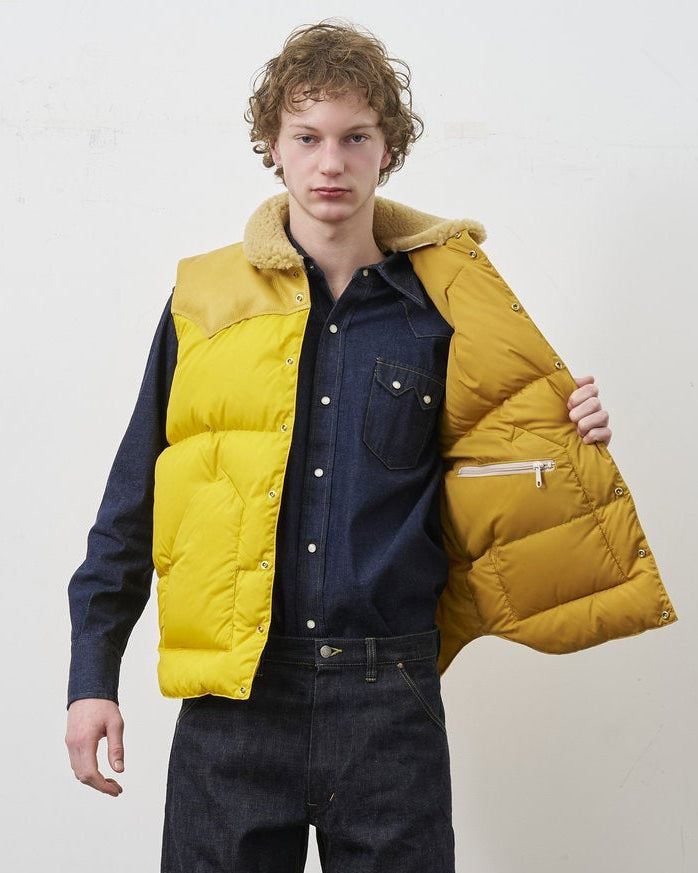 ③RMFC [Réservation] CHRISTY VEST [Livraison : Début Août 2026] (Copie)