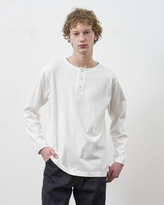 ⑭BIG YANK [Réservation] HENRY NECK L/S TEE [Livraison : Début Juillet 2026] (Copie)