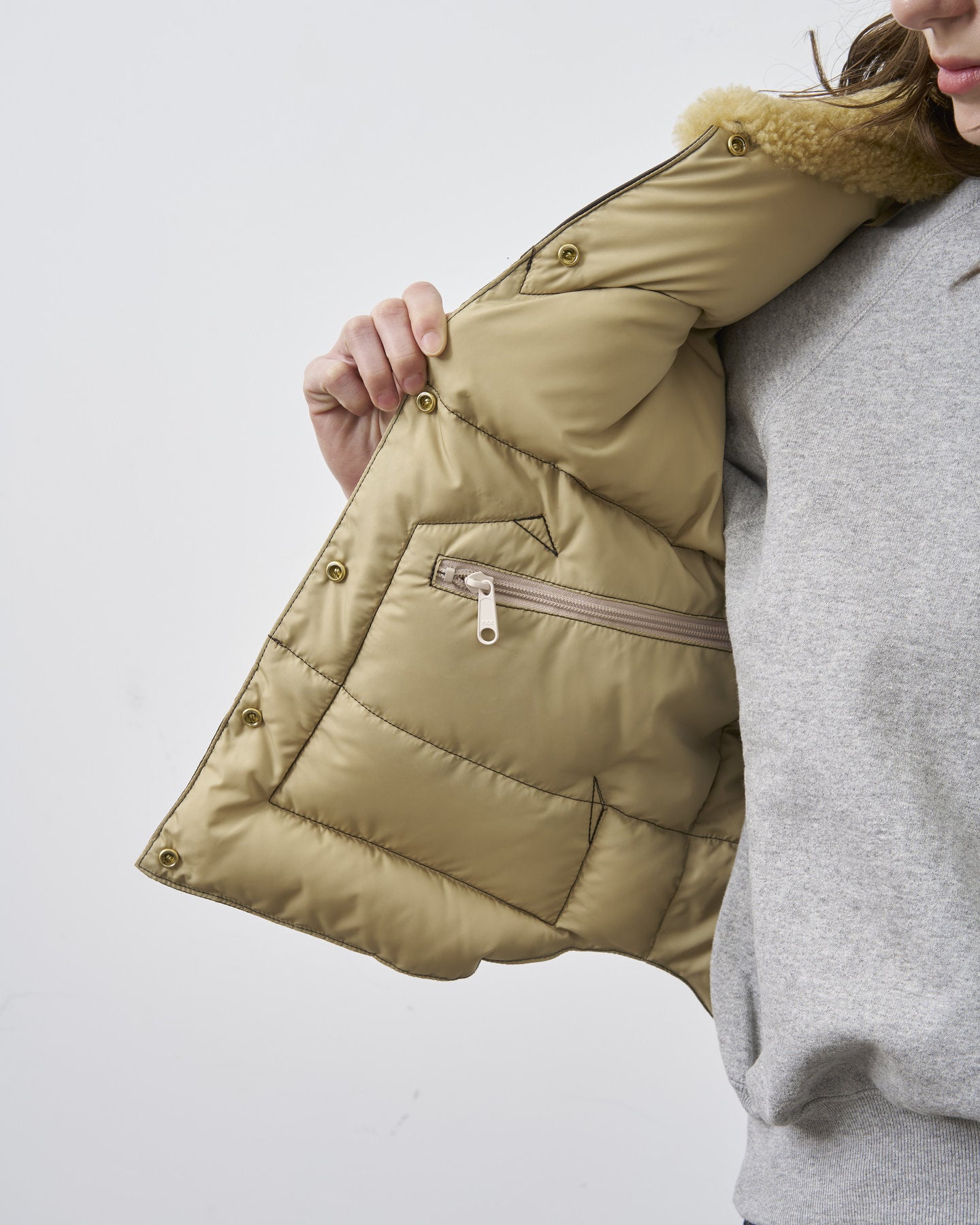 ⑧・RMFC【予約】KOURTNEY VEST【お届け:2026年8月上旬】